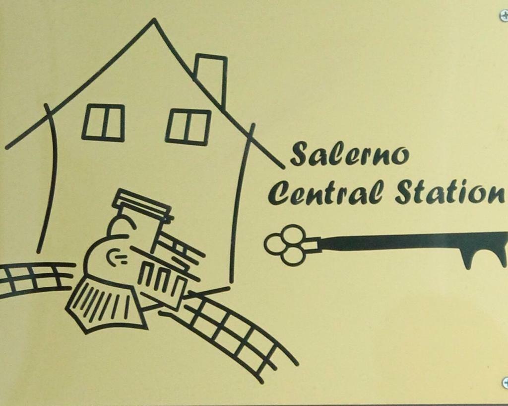 Salerno Central Station Zewnętrze zdjęcie
